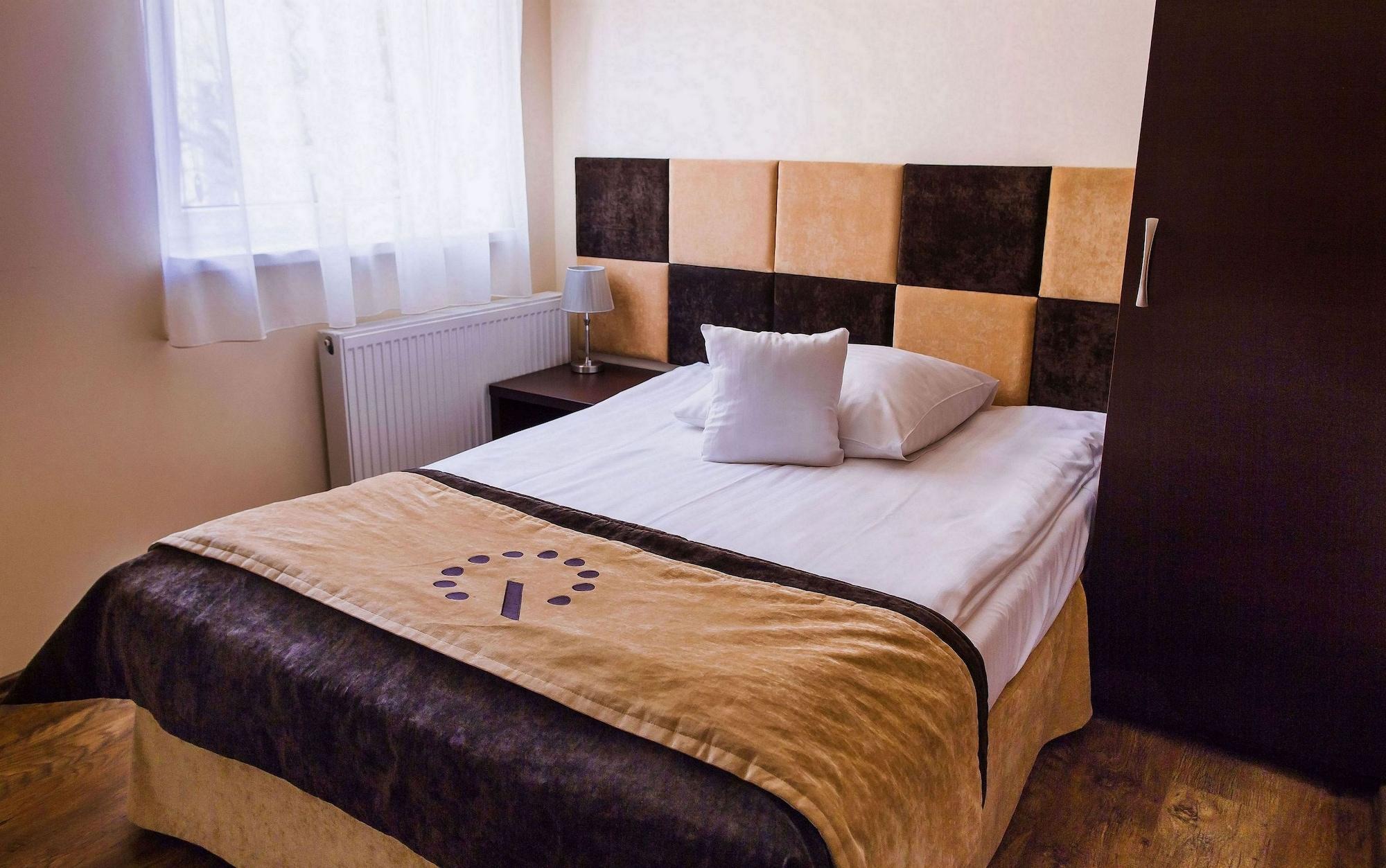 Boutique Hotel'S III Pilsudskiego Łódź Exteriör bild