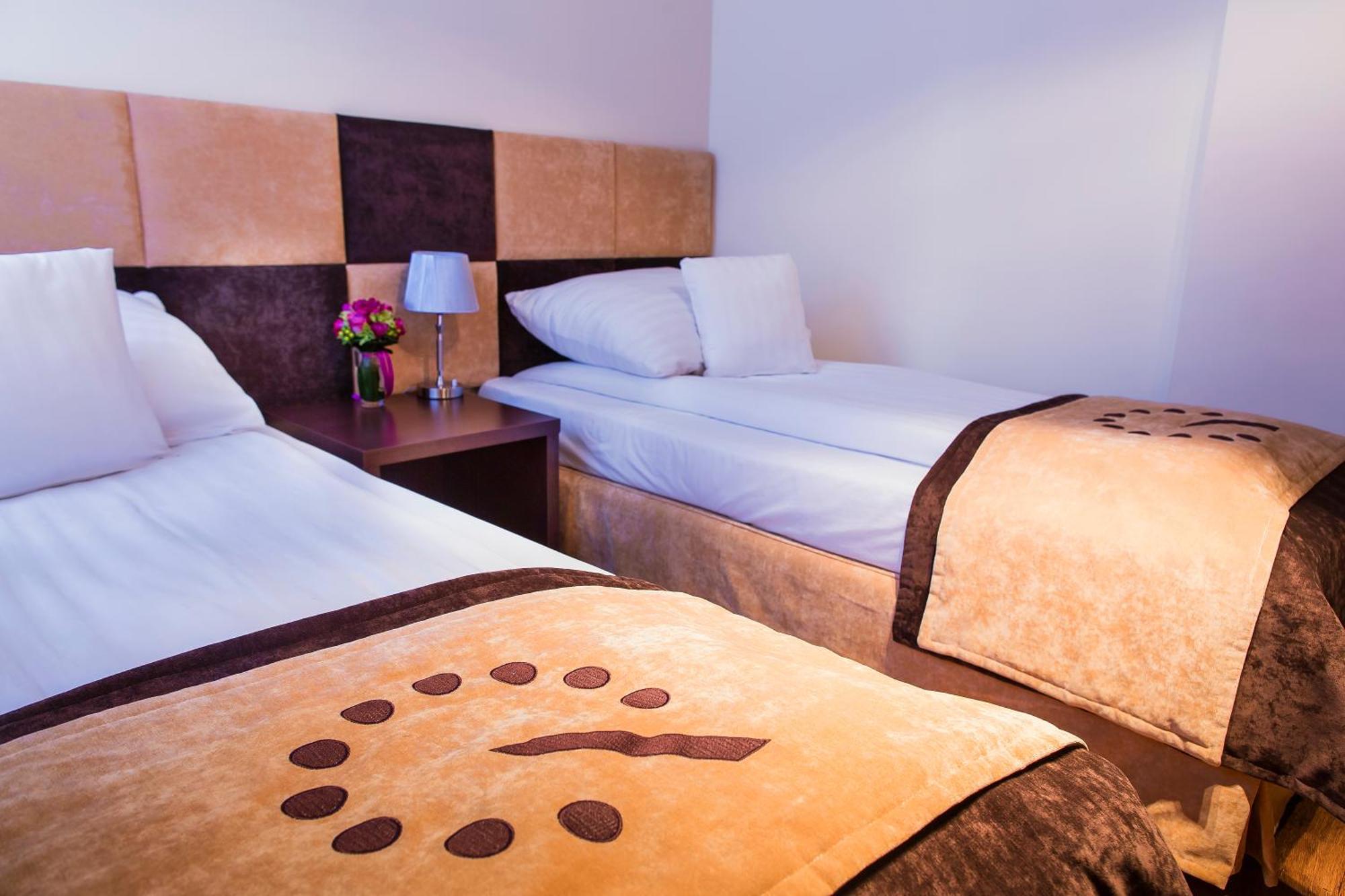 Boutique Hotel'S III Pilsudskiego Łódź Exteriör bild